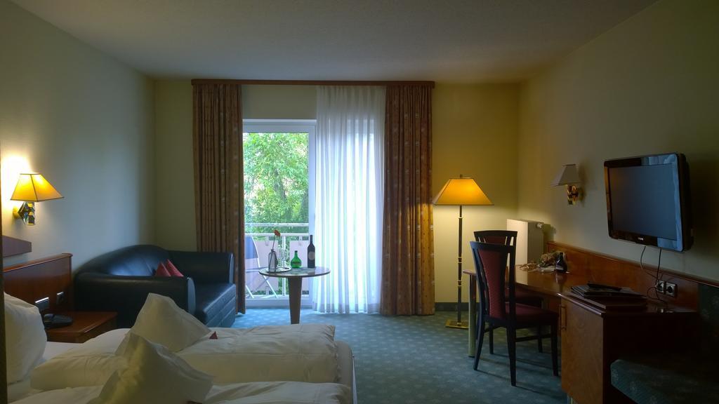 Weinhotel Rose Volkach Room photo